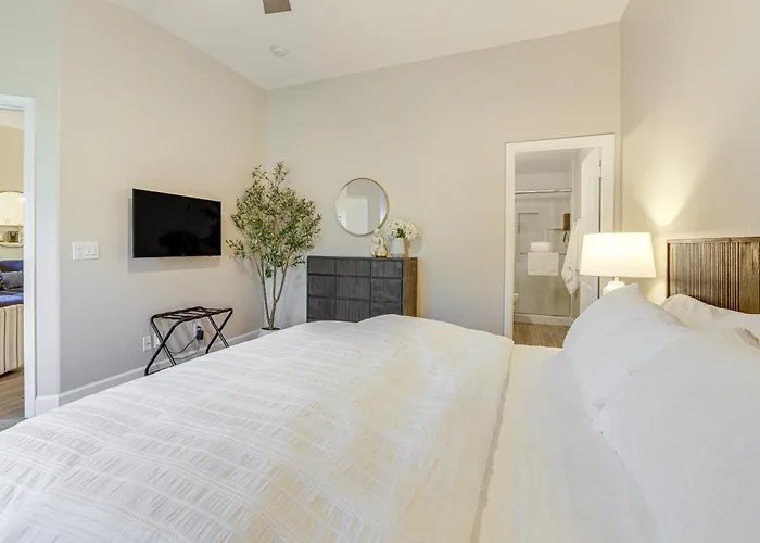 < 1 Mi To Golf: Charming Ahwatukee Foothills *
