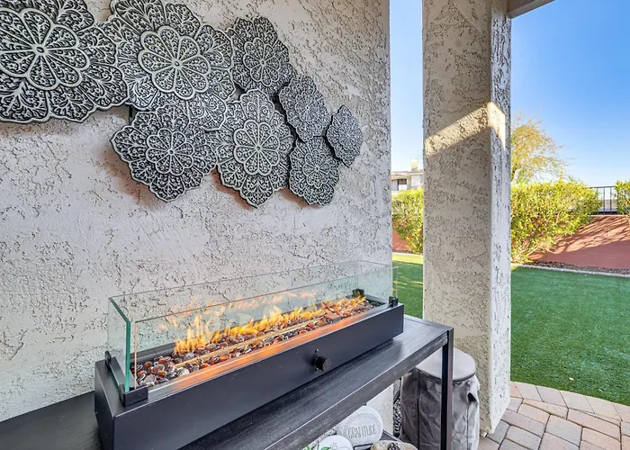 < 1 Mi To Golf: Charming Ahwatukee Foothills Holiday home
